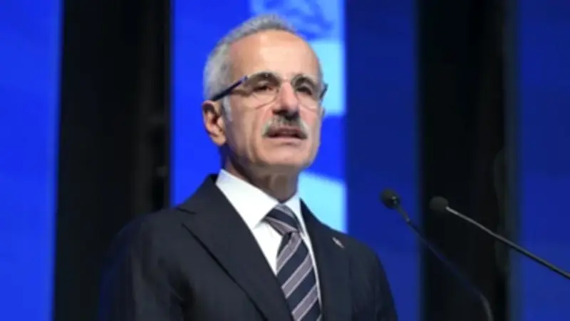 Bakan Uraloğlu duyurdu: Avrupa'ya kesintisiz demiryolu bağlantısı başlıyor