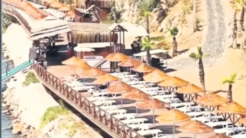 Bakanlığın Bodrum'daki Halk Plajında Lahmacun 125 TL, Giriş Ücretsiz