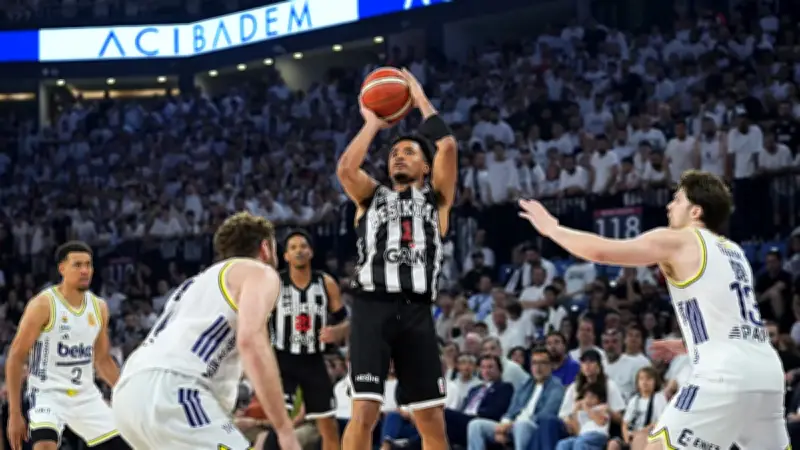 Beşiktaş Basketbol'da 4 Oyuncuyla Sözleşme Yenilendi