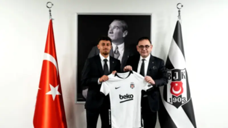 Beşiktaş, İlhan Fakılı ile 4 yıllık sözleşme imzaladı