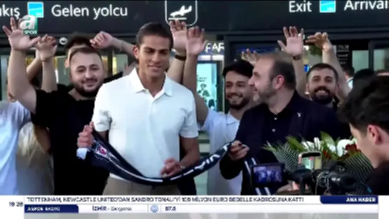 Beşiktaş'ın Yeni Transferi Doğan Alemdar İstanbul'a Geldi