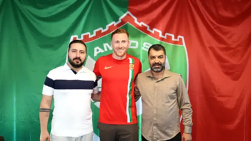 David Bates: Amedspor'un Çılgın Taraftar Desteği Beni Etkiledi