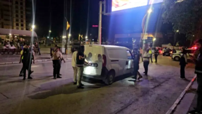 Elazığ'da Geniş Çaplı Asayiş Uygulaması: Emniyet Müdürü de Katıldı