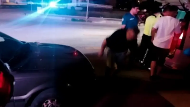 Erzincan'da otomobil ile motosiklet çarpıştı: 2 yaralı