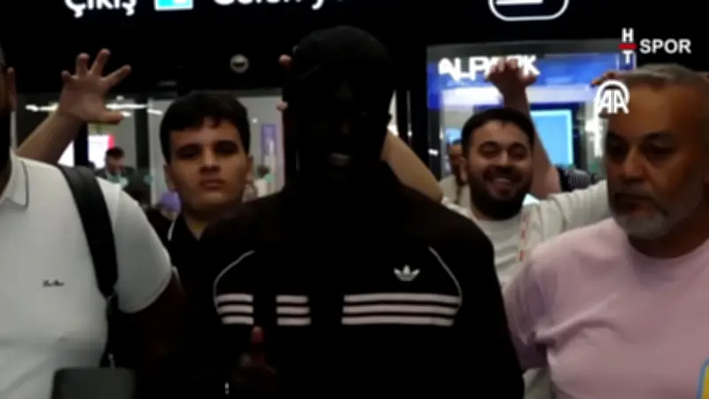 Kassoum Ouattara, Beşiktaş İçin İstanbul'a Geldi