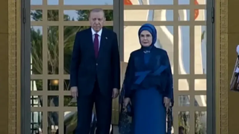 Külliye'de NATO Zirvesi Resepsiyonu: Liderler Mehteranla Karşılanıyor