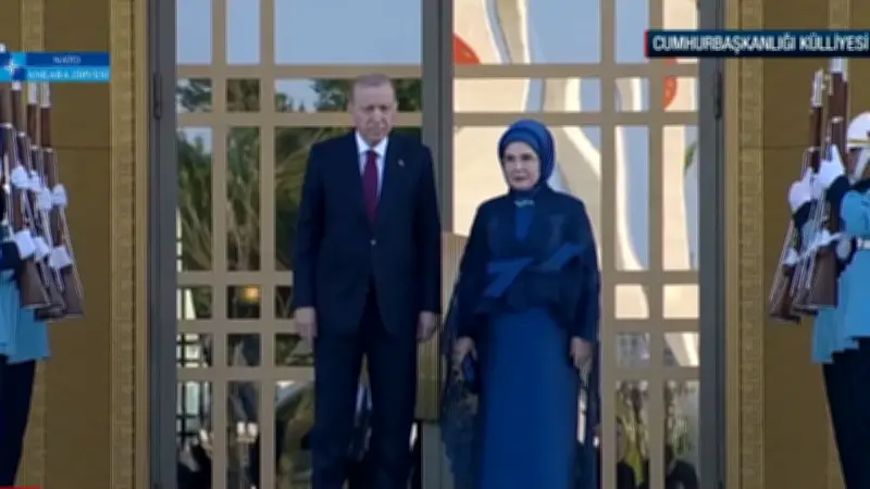 Külliye'de Tarihi NATO Resepsiyonu: Erdoğan Çifti Liderleri Karşıladı