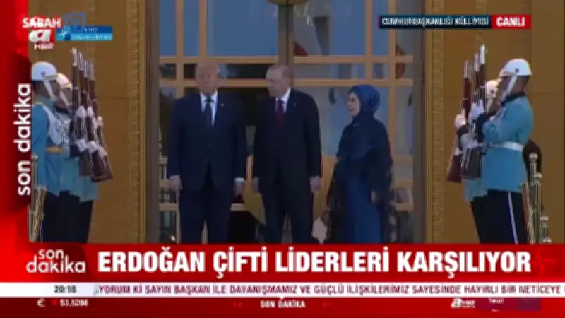 Külliye'de Trump'a mehterli karşılama: 21 pare top atışı yapıldı