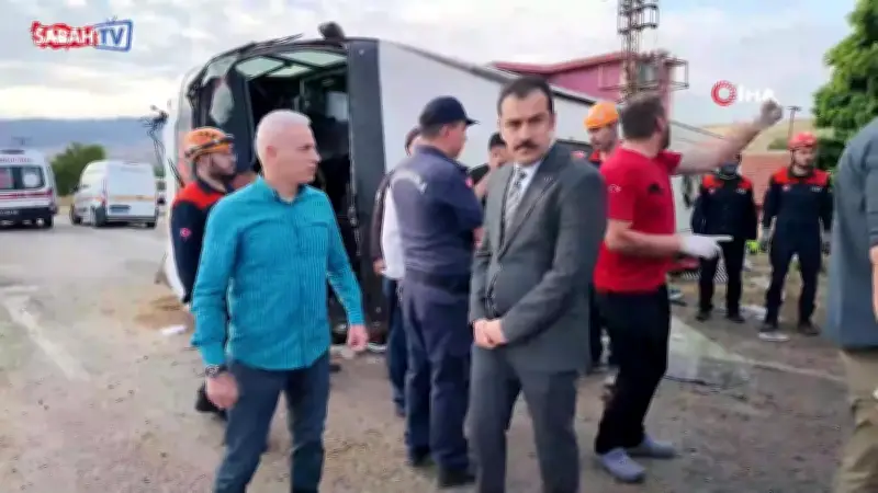 Kırıkkale'de yolcu otobüsü devrildi: 1 ölü, 40 yaralı