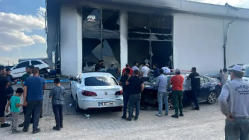 Nevşehir'de oto tamirhanesinde yangın: 5 kişi dumandan etkilendi