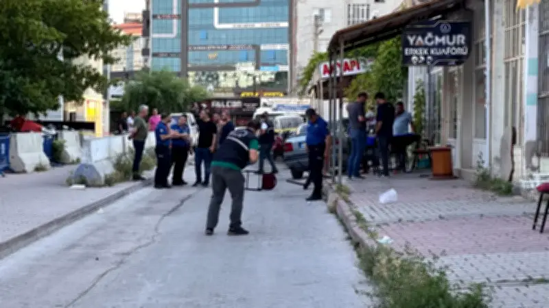 Niğde'de kıraathanede silahlı kavga: 1'i ağır 4 yaralı, 2 gözaltı