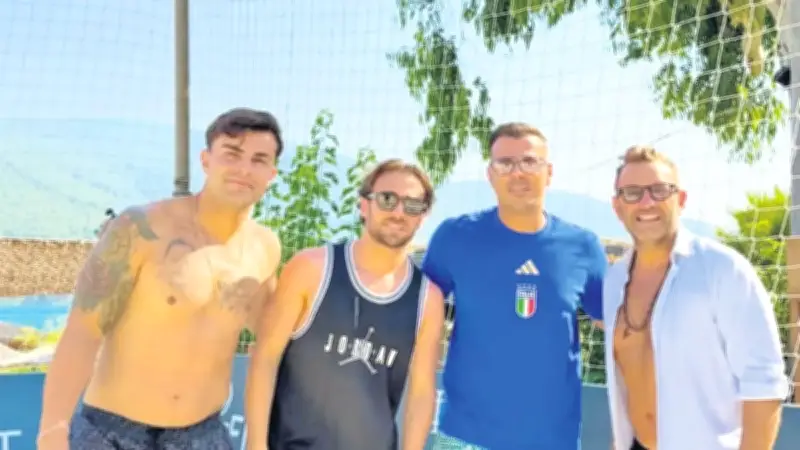 Okan Buruk ve Galatasaraylı Yıldızlar Bodrum'da Tatil Keyfi