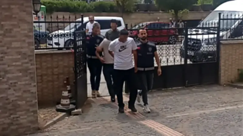 Samsun'da uyuşturucu operasyonu: 43 bin TL ve metamfetamin ele geçirildi, 2 tutuklama