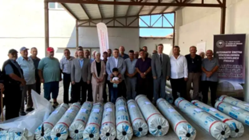 Sinop'ta 83 Çiftçiye Yüzde 50 Hibeli Sera Örtüsü Desteği