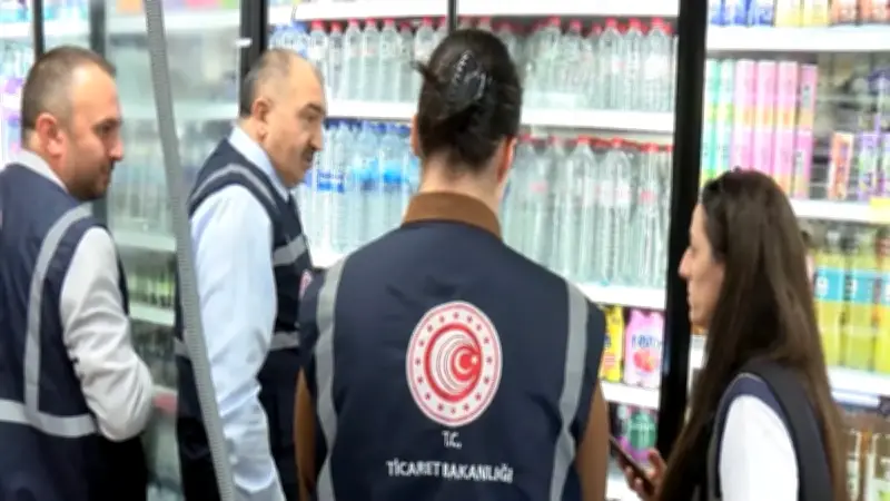 İstanbul'da Fahiş Fiyat Denetimi: 100 İşletmeye Ceza Yolu Göründü