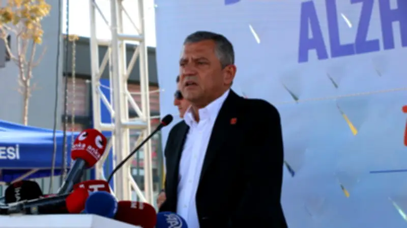 Özgür Özel: Yasaksız Türkiye, Vizesiz Avrupa Vaat Ediyoruz