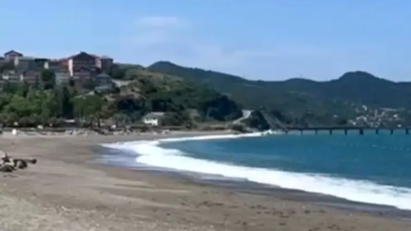 Zonguldak'ta Olumsuz Hava ve Deniz Koşulları Nedeniyle Denize Giriş Yasaklandı
