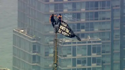 Empire State Binası'nın Tepesine Tırmanan Çift Gözaltına Alındı