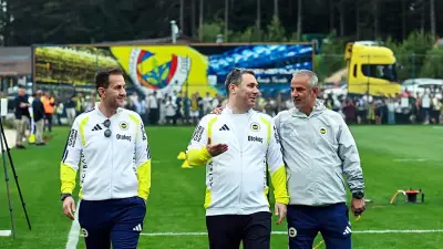 Fenerbahçe, Beşiktaş'ın Gündemindeki Lauriente'ye 20 Milyon Euro Teklif Etti