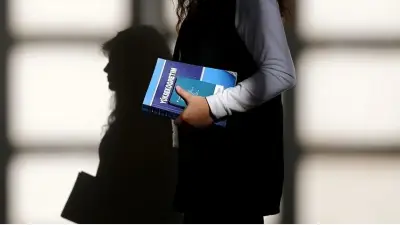 YÖK 16 Yeni Lisans ve Ön Lisans Bölümü Duyurdu: Yapay Zeka Öne Çıkıyor