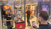 Galatasaray'ın şampiyonluk kupası Düzce'de sergilendi