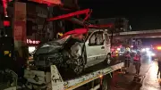 Küçükçekmece'de Makas Atan Sürücü İki Araca Çarptı: 2 Yaralı