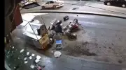 Kırıkkale'de Ters Yöne Giren Otomobil Kokoreç Tezgâhına Daldı: 5 Yaralı