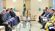 Pakistan Başbakanı Şerif, Albayrak Grubu heyetini kabul etti